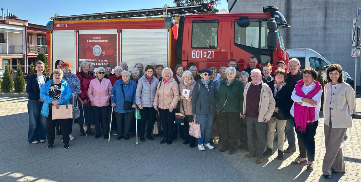 Edukacyjnie dla seniorów - Wspólna inicjatywa strażaków i CUS w Śremie