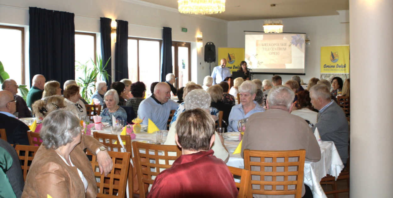 "Przy wielkanocnym stole" - Wyjątkowe spotkanie seniorów w Dolsku