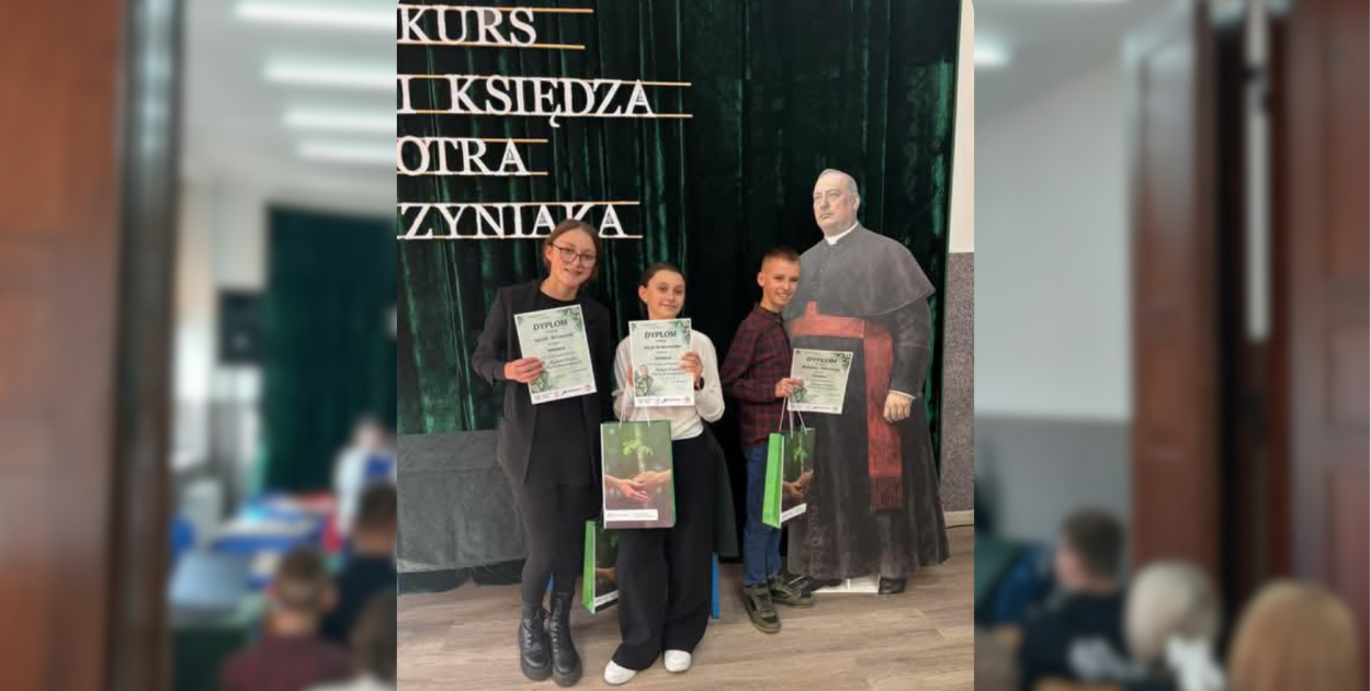 Śladami ks. Piotra Wawrzyniaka - Szkoła w Nochowie najlepsza w powiecie!